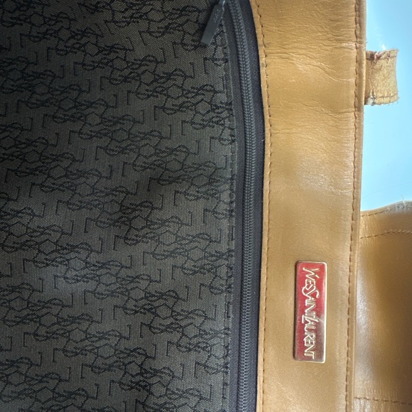Elegant Brown and Tan Women's Tote Bag - Picture 4 of 4